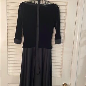 TADASHI Collection Black Velvet Satin Like Formal Full Bottom Dress